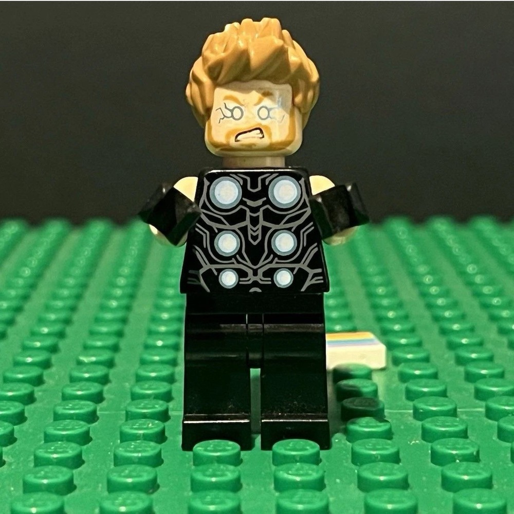 LEGO Thor Minifigure sh0502 Marvel Super Heroes Infinity War Avengers Figure